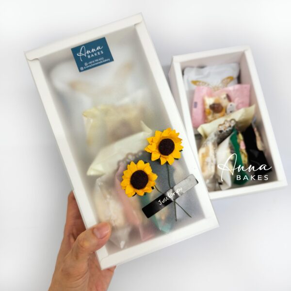 Anna Bakes' Sunshine Gift Box